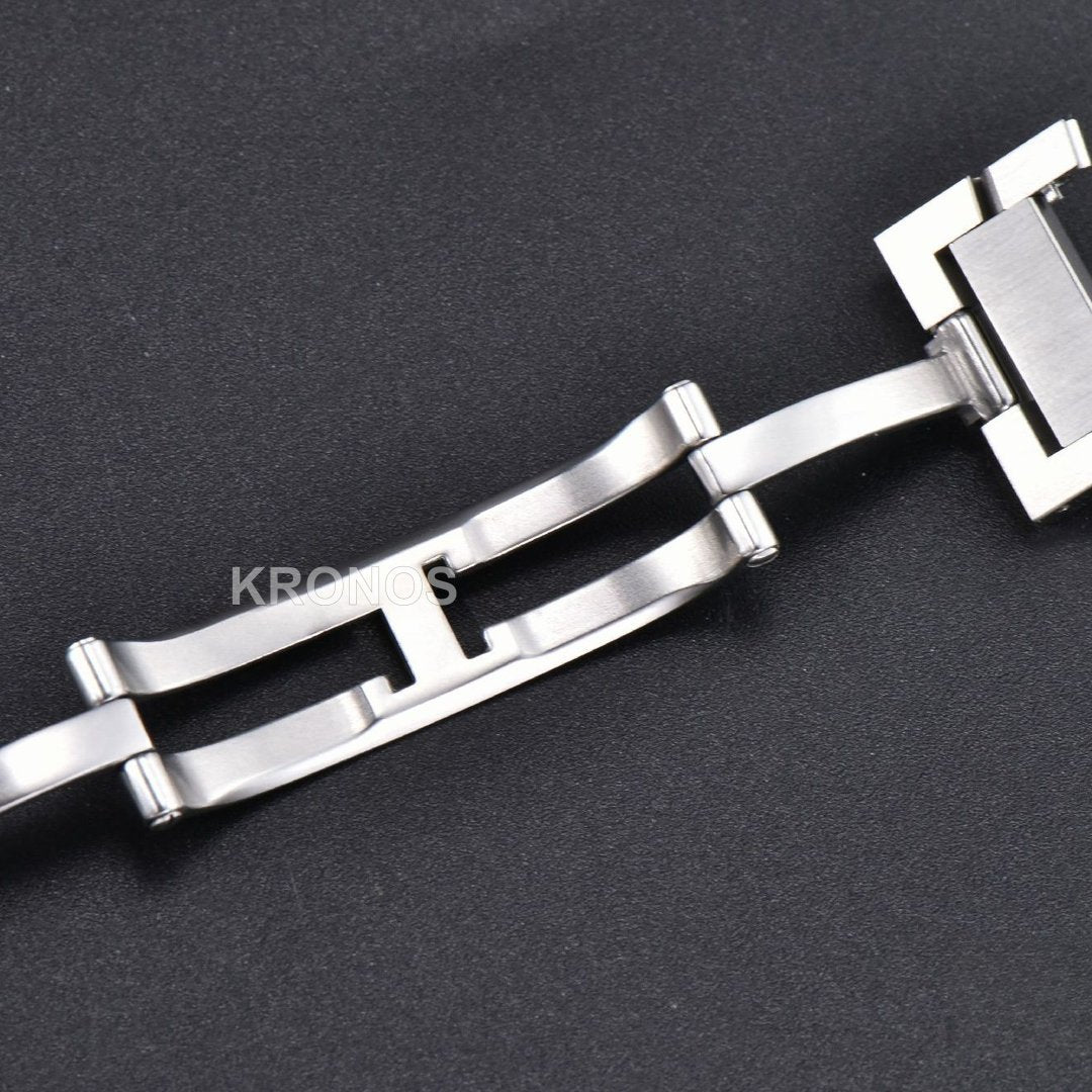 Tank Francaise Medium 32mmx 27mm Quartz - Authentic Movement