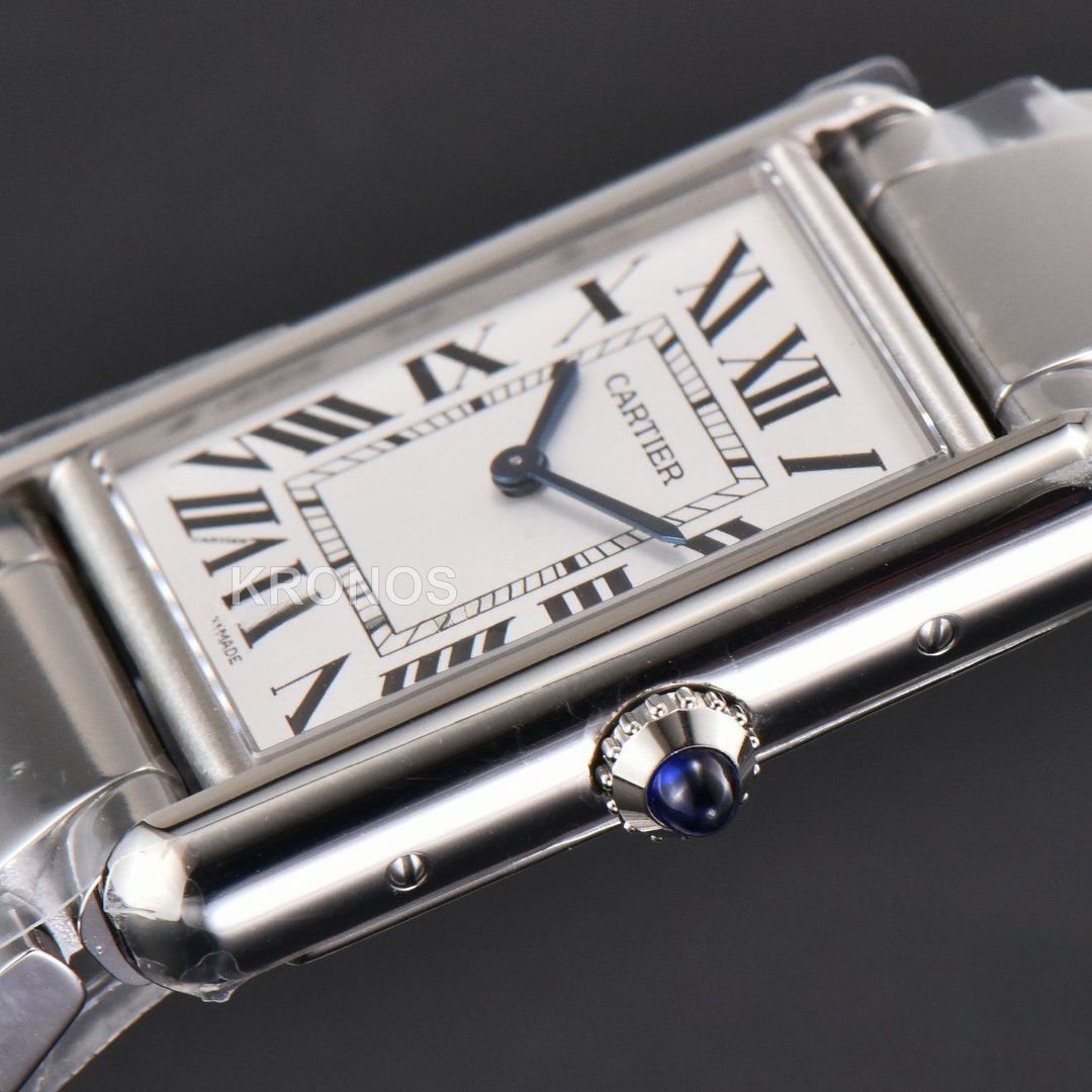 Tank Must Large 33.7mmx25.5mm White Dial - Authentic Movement