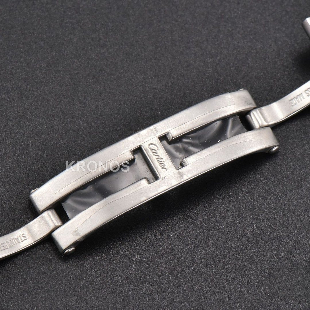 Tank Must Large 33.7mmx25.5mm White Dial - Authentic Movement