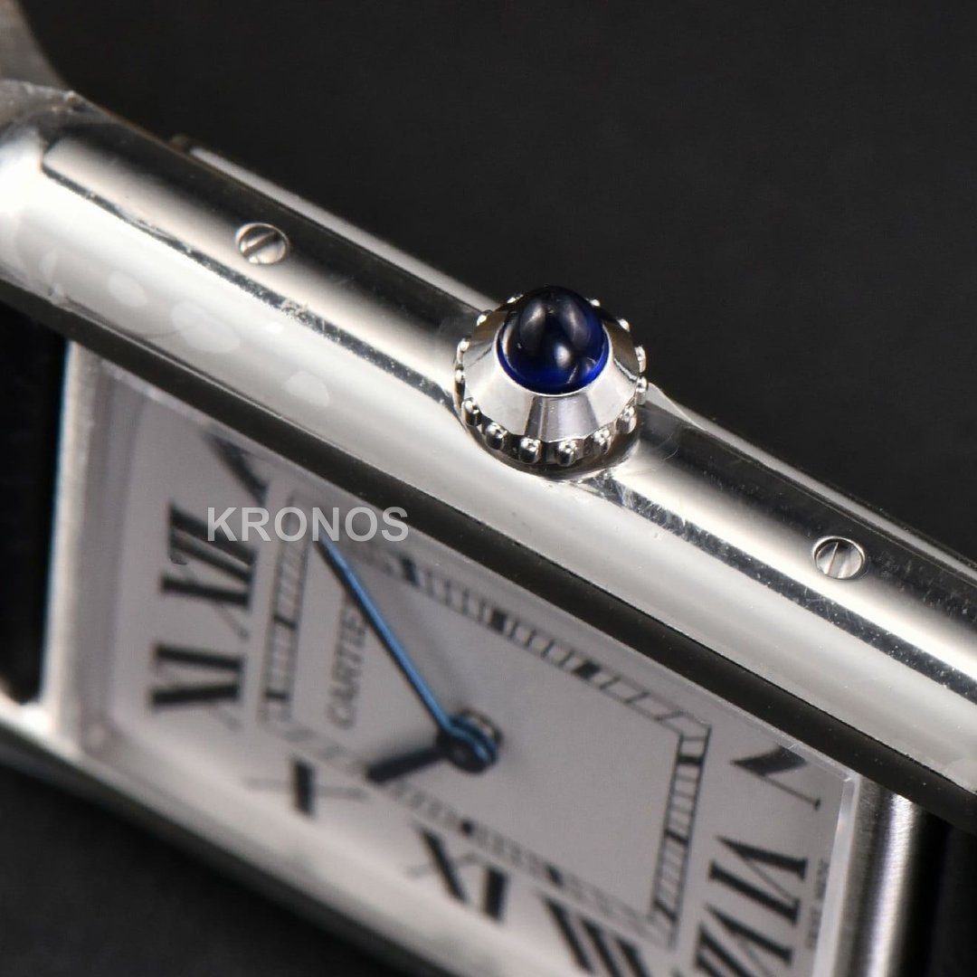 Tank Must Large 33.7×25.5mm White Dial Black Quartz - Authentic Movement