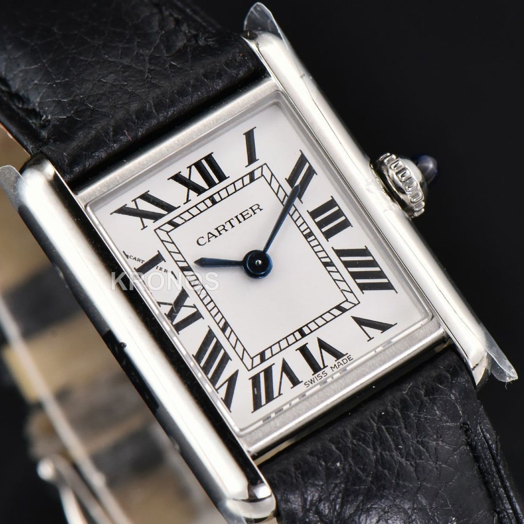 Tank Must Small 29.5×22mm White Dial - Authentic Movement