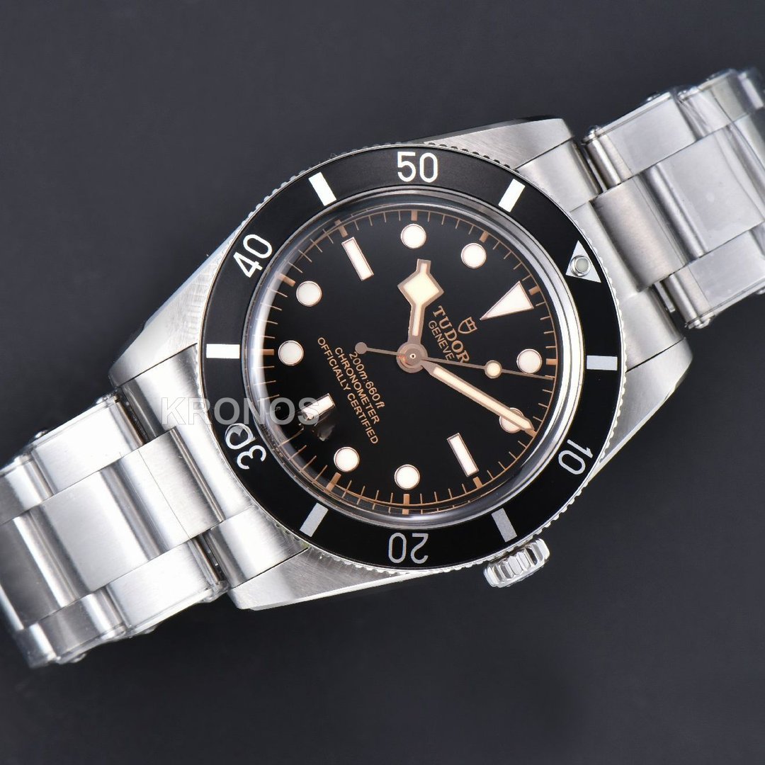 Heritage Black Bay 54 37mm Black Dial - Authentic Movement