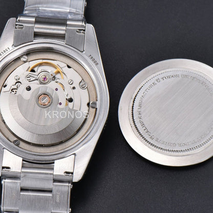 Heritage Black Bay 54 37mm Black Dial - Authentic Movement