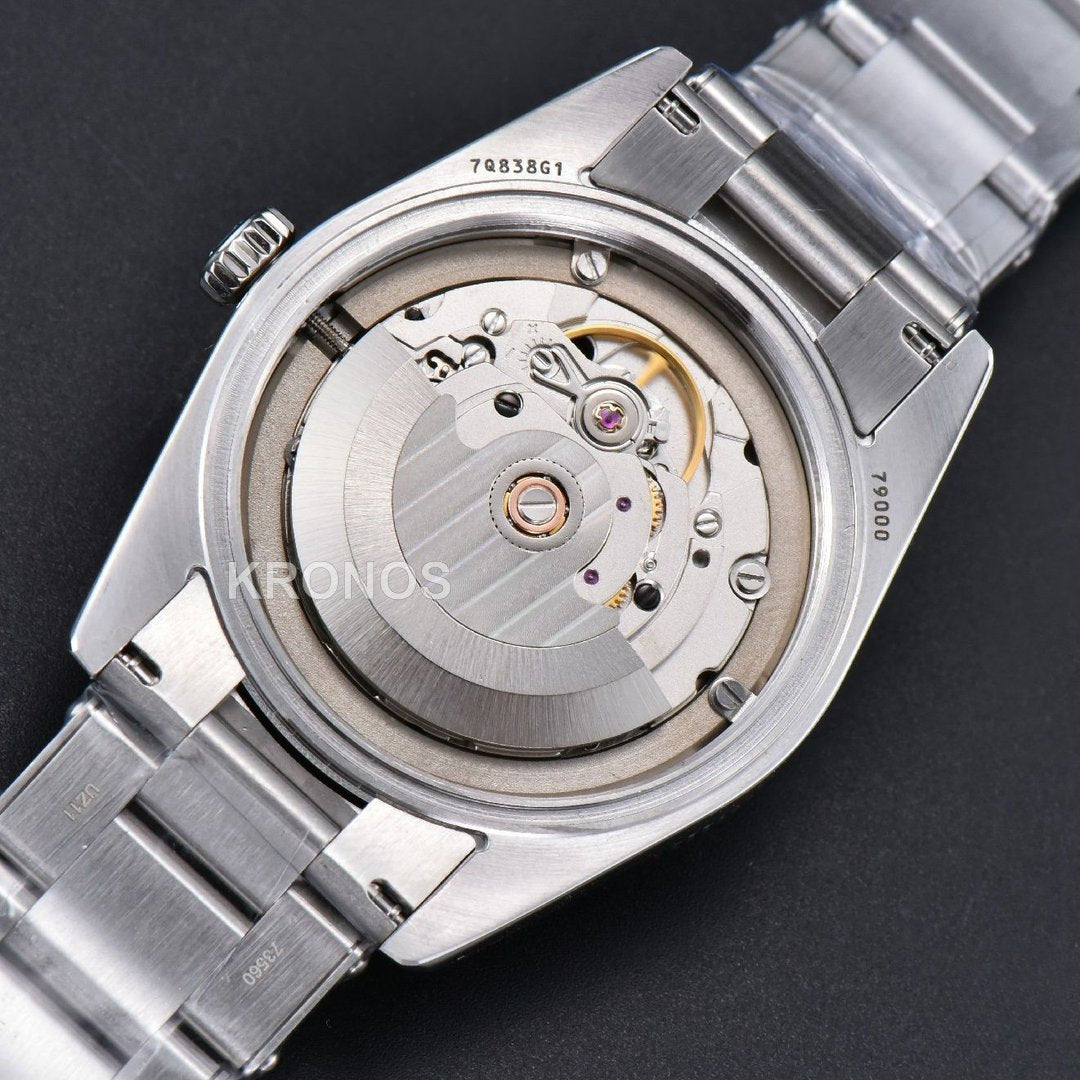 Heritage Black Bay 54 37mm Black Dial - Authentic Movement