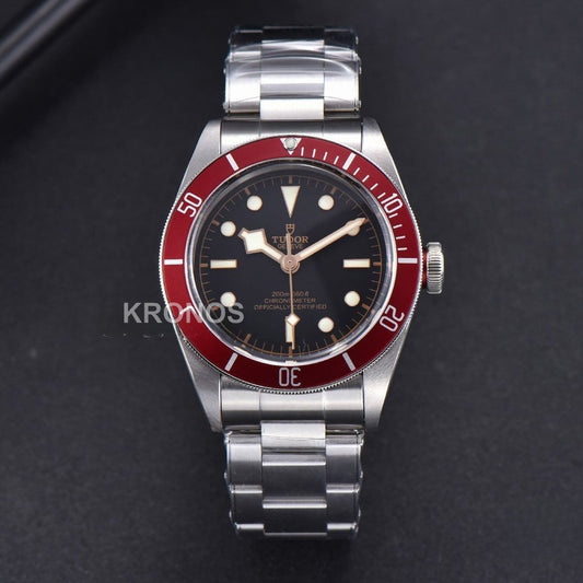 Heritage 2016 Black Bay Shield Red 41mm - Authentic Movement