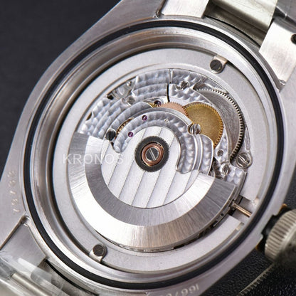 Heritage 2016 Black Bay Shield Red 41mm - Authentic Movement