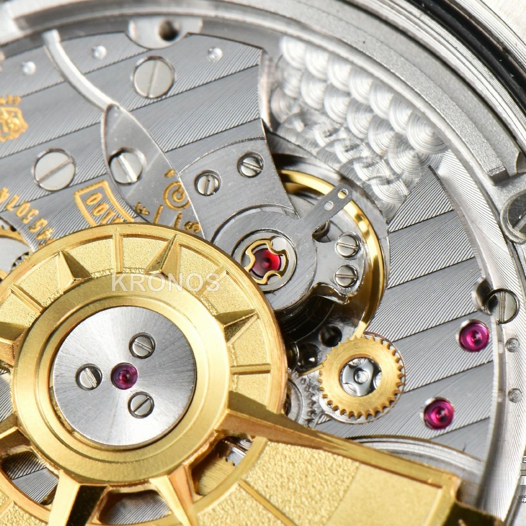 Overseas 4500v 41mm Blue Dial - Authentic Movement