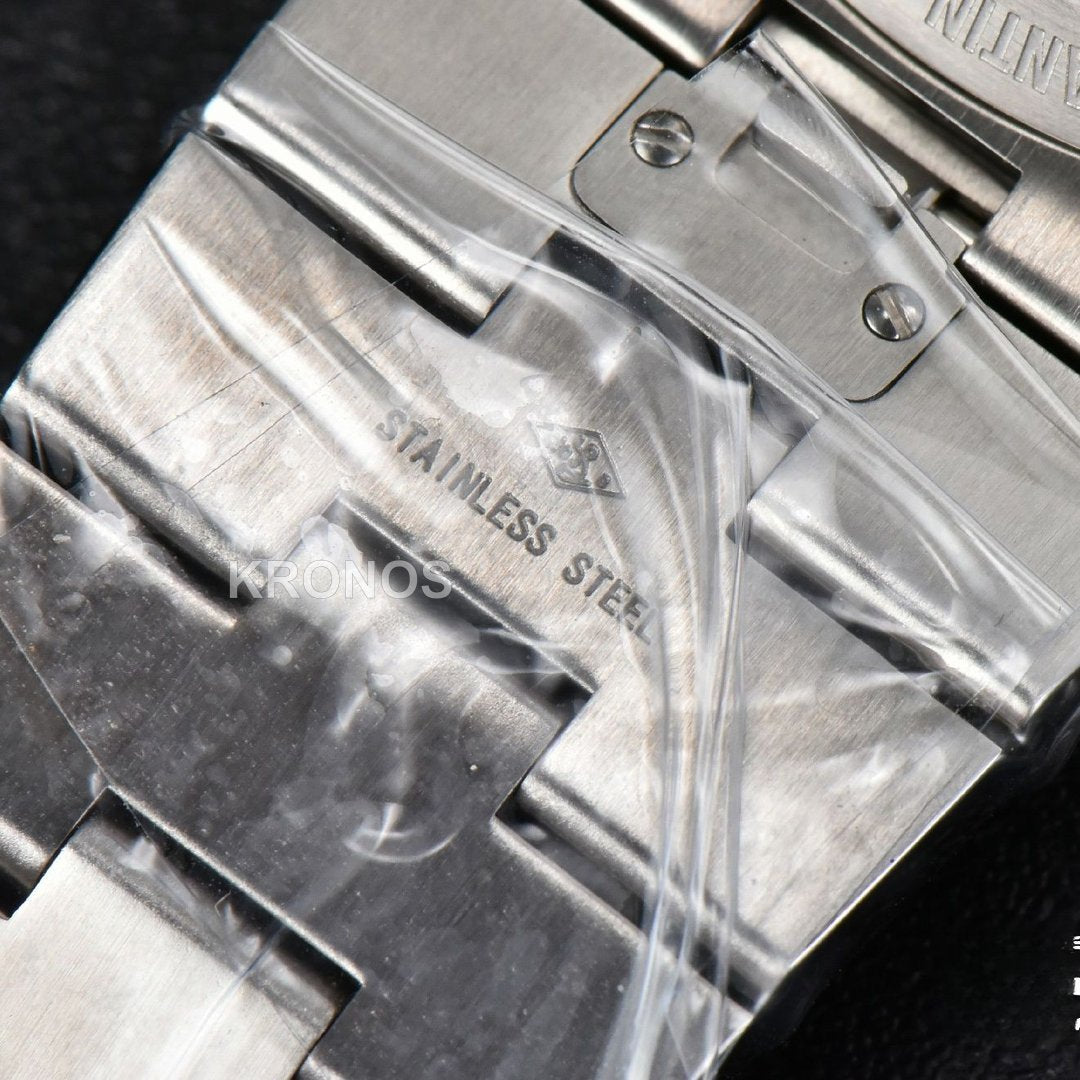 Overseas 4500v 41mm Blue Dial - Authentic Movement